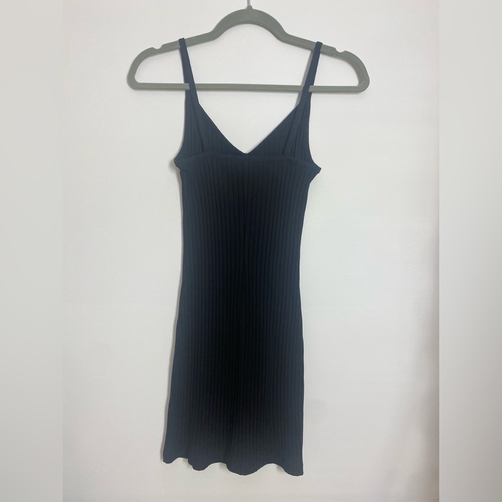 H&M Divided Ribbed bodycon Dress - Picture 2 of 4